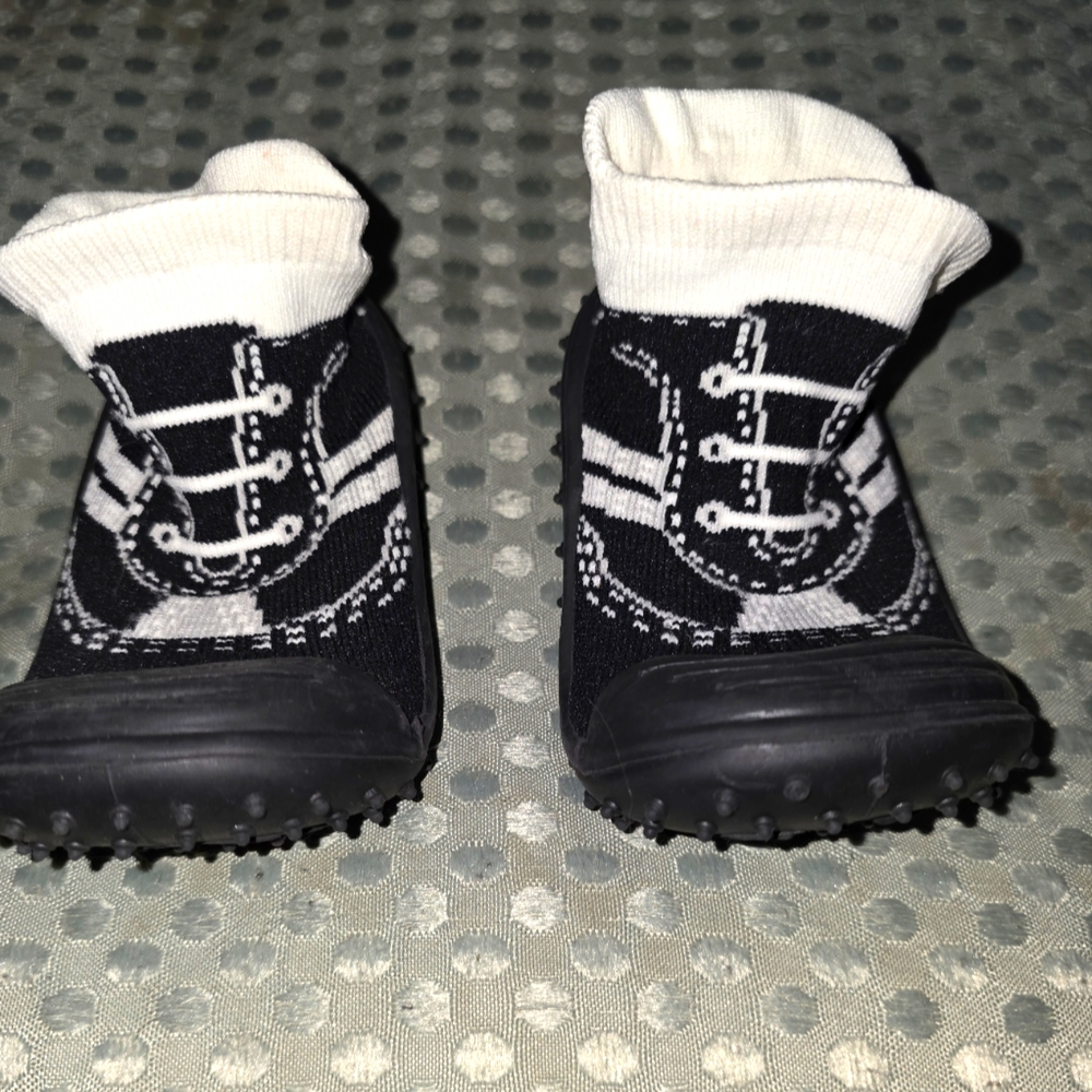 Black and White Baby Walker Boots with Rugged Design